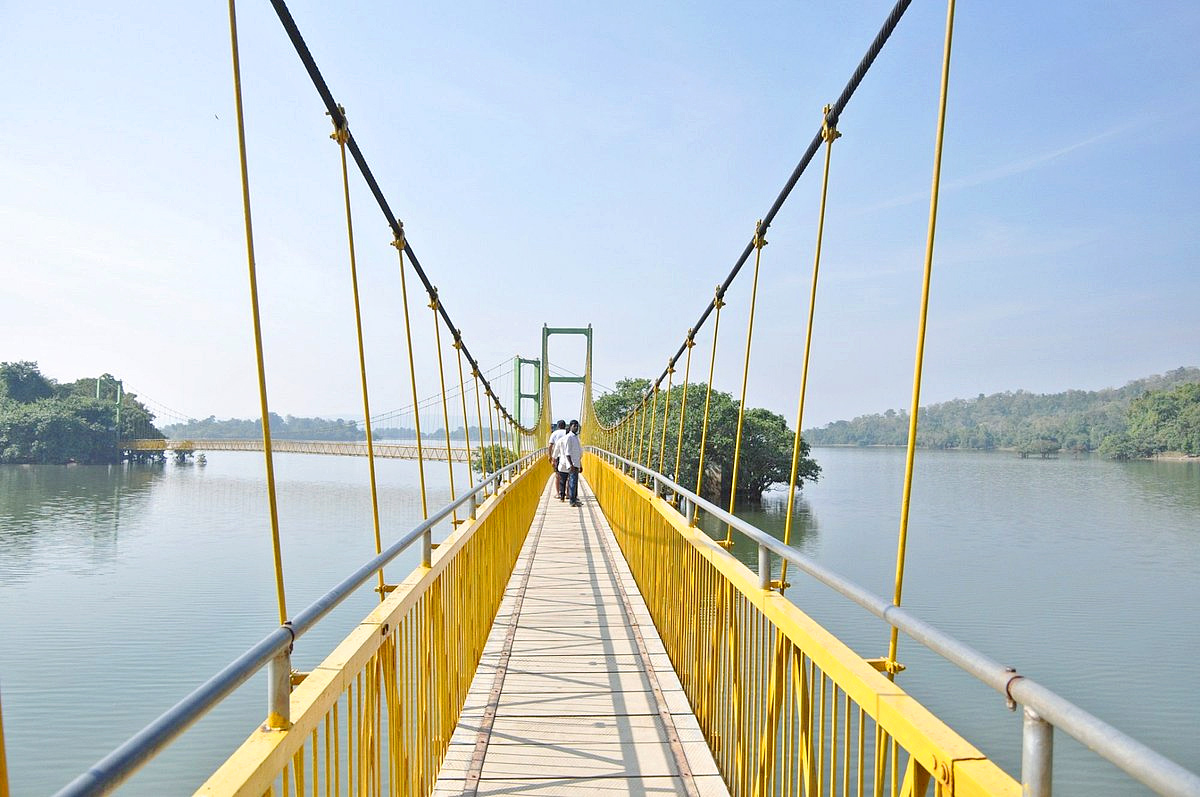 Laknavaram Lake is a lake in Govindaraopet mandal in Mulugu district15