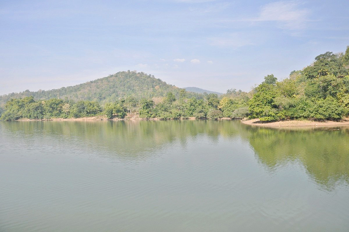 Laknavaram Lake is a lake in Govindaraopet mandal in Mulugu district16