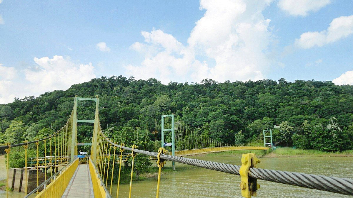 Laknavaram Lake is a lake in Govindaraopet mandal in Mulugu district9