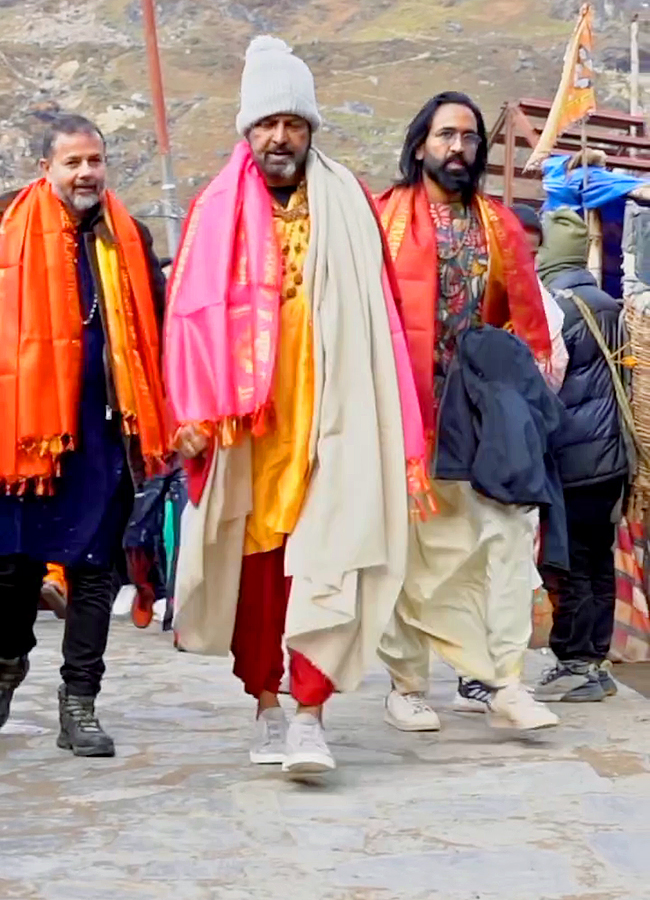 Manchu Vishnu and Manchu Mohan Babu Visuals at Kedarnath24