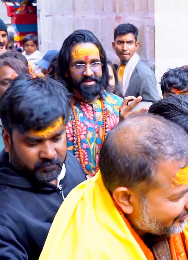 Manchu Vishnu and Manchu Mohan Babu Visuals at Kedarnath5