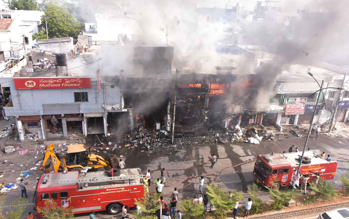 Fire accident in Jangaon10