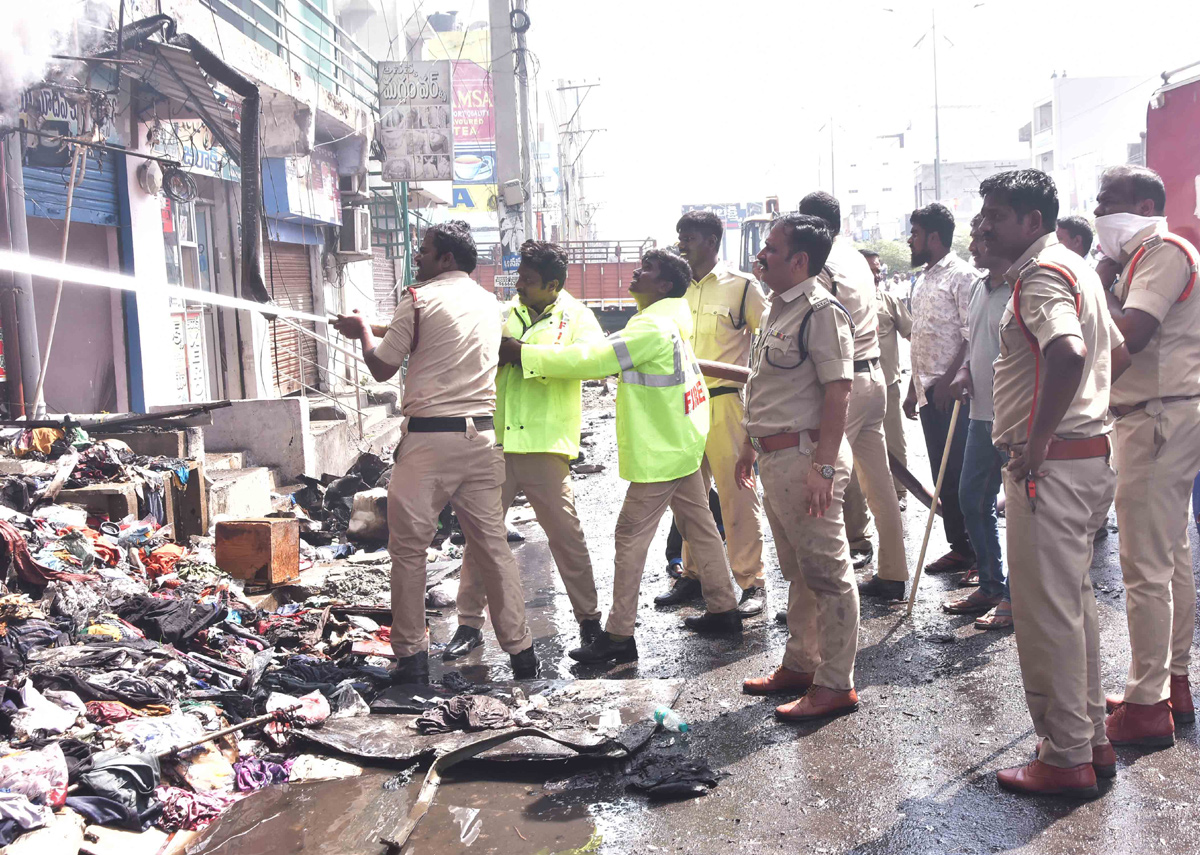 Fire accident in Jangaon11