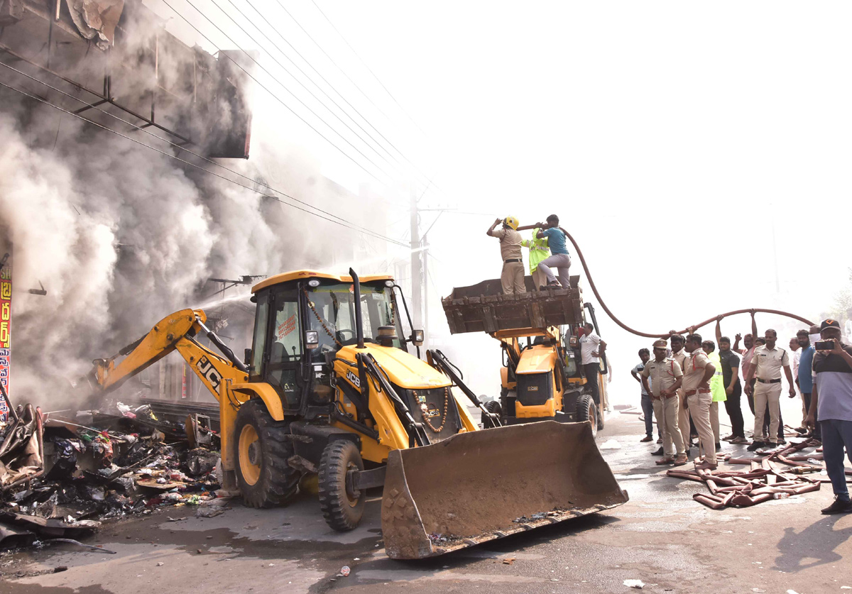 Fire accident in Jangaon15