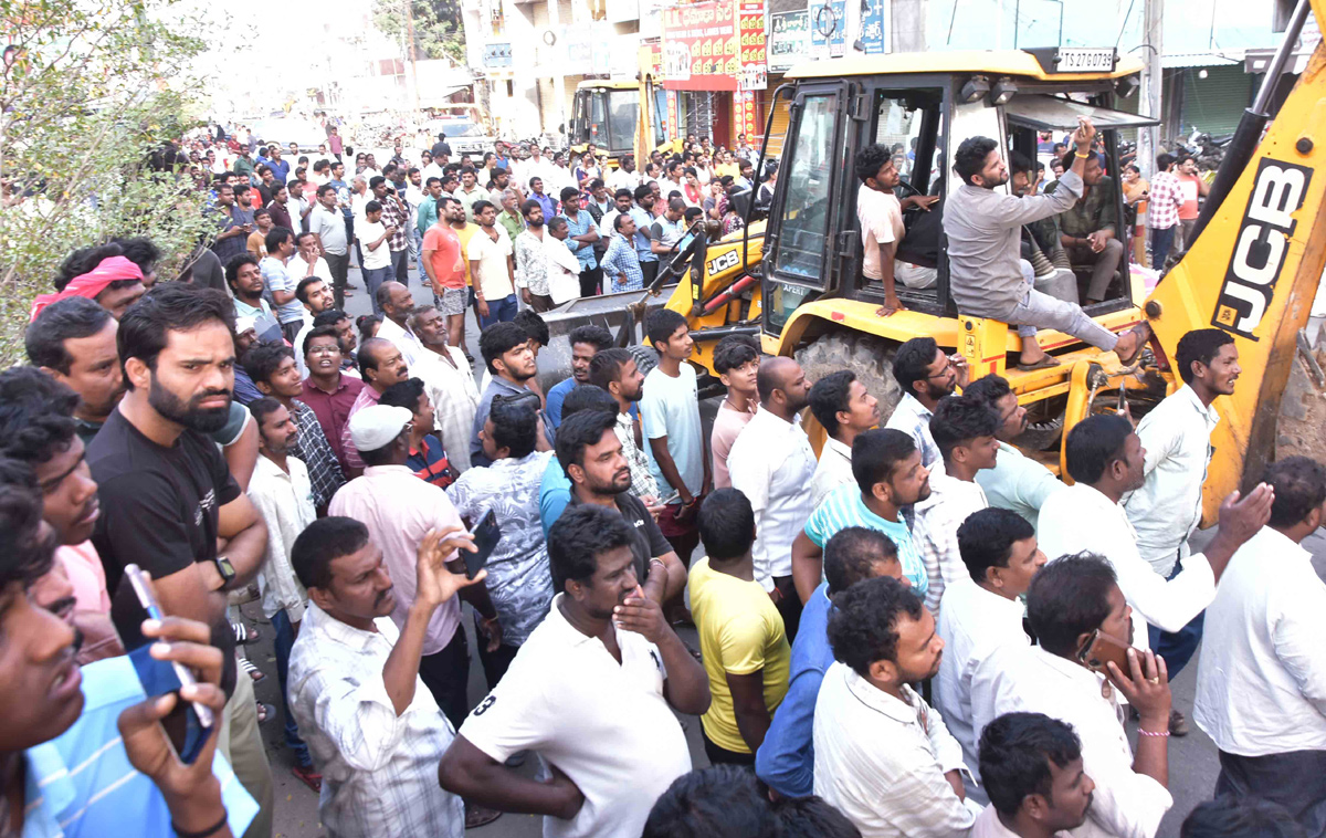 Fire accident in Jangaon16