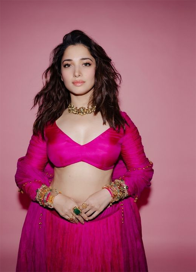 Actress Tamannaah Bhatia Hot Photos7