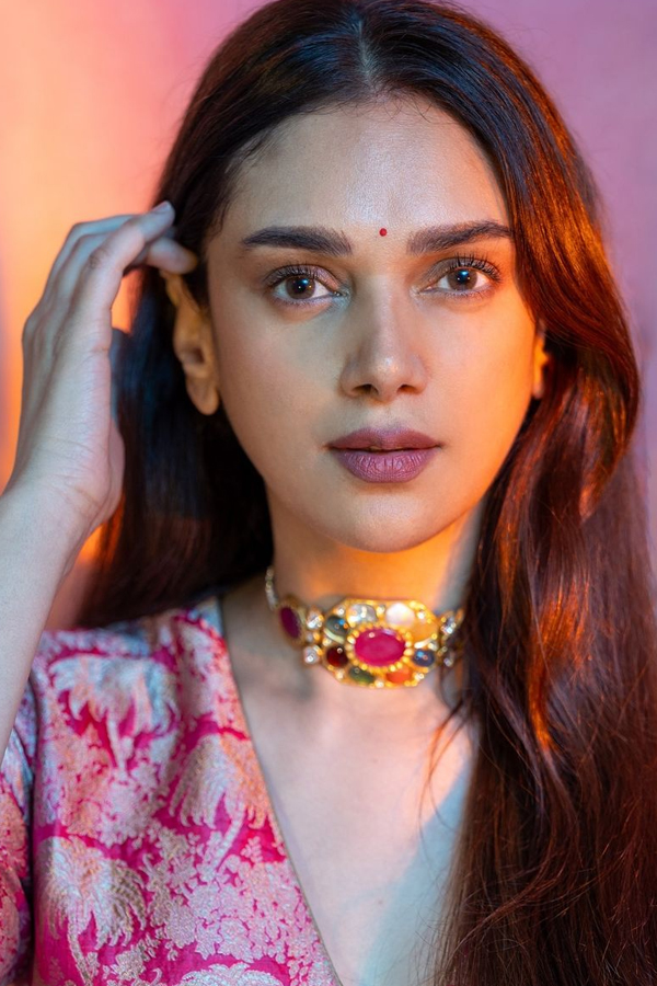 Pan India Actress Aditi Rao Hydari Birthday Special Gallery10