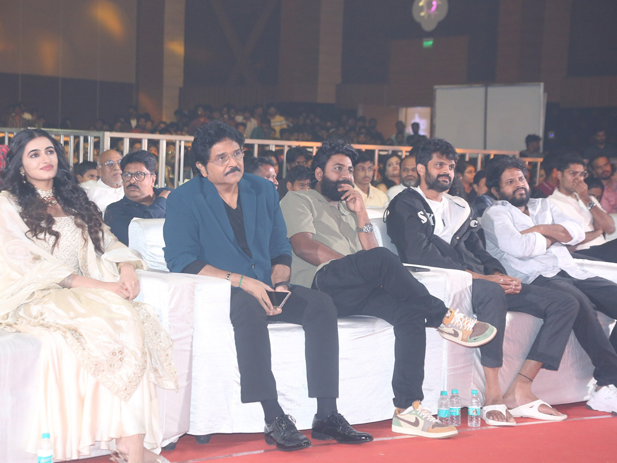 Dulquer Salmaan Lucky Bhaskar Pre Release Event22