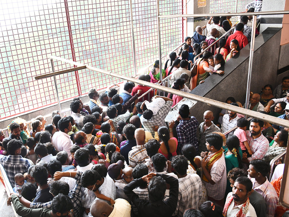 Heavy Rush at Vijayawada Durga Temple Photos11