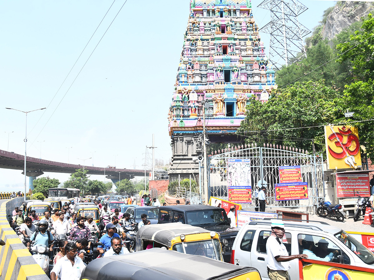 Heavy Rush at Vijayawada Durga Temple Photos16