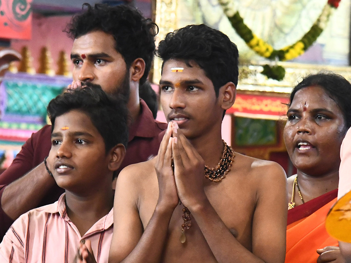 Heavy Rush at Vijayawada Durga Temple Photos21