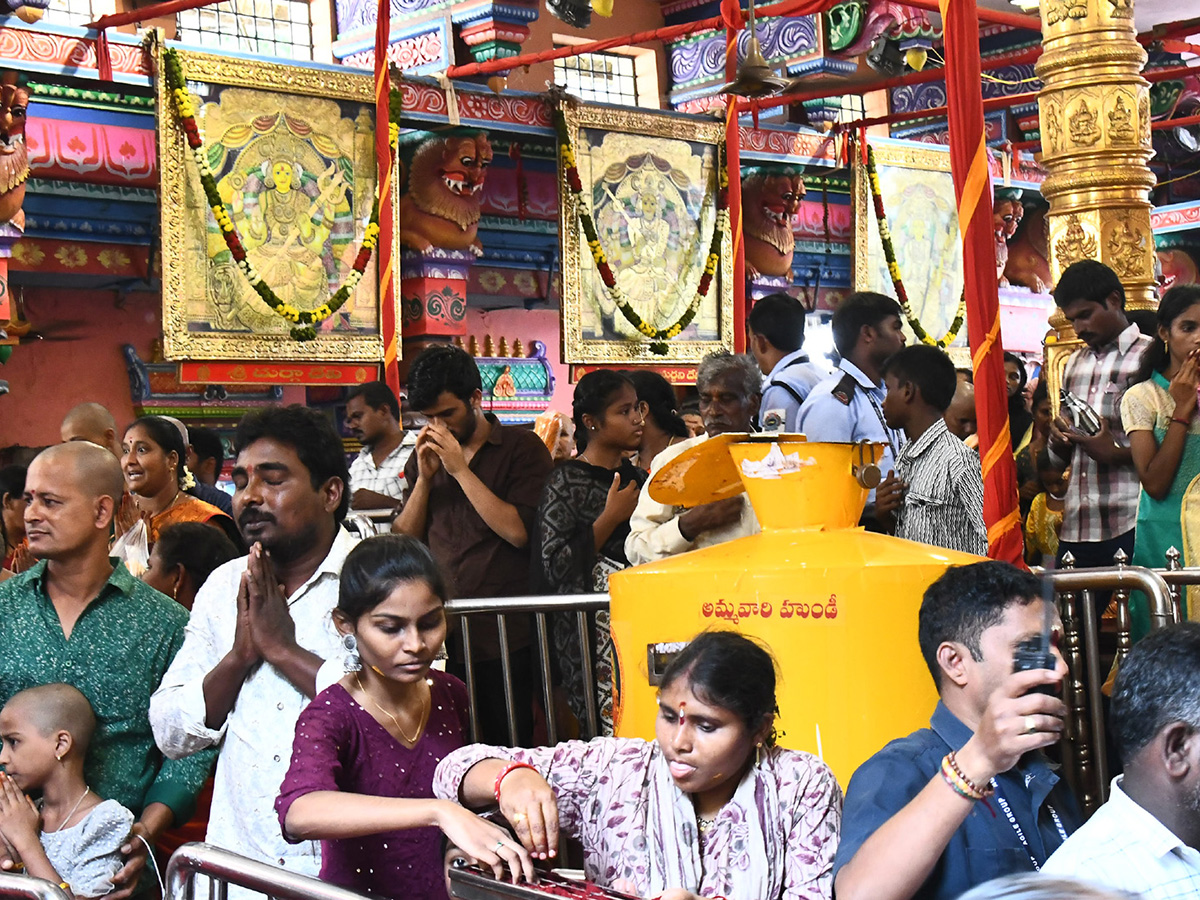 Heavy Rush at Vijayawada Durga Temple Photos23