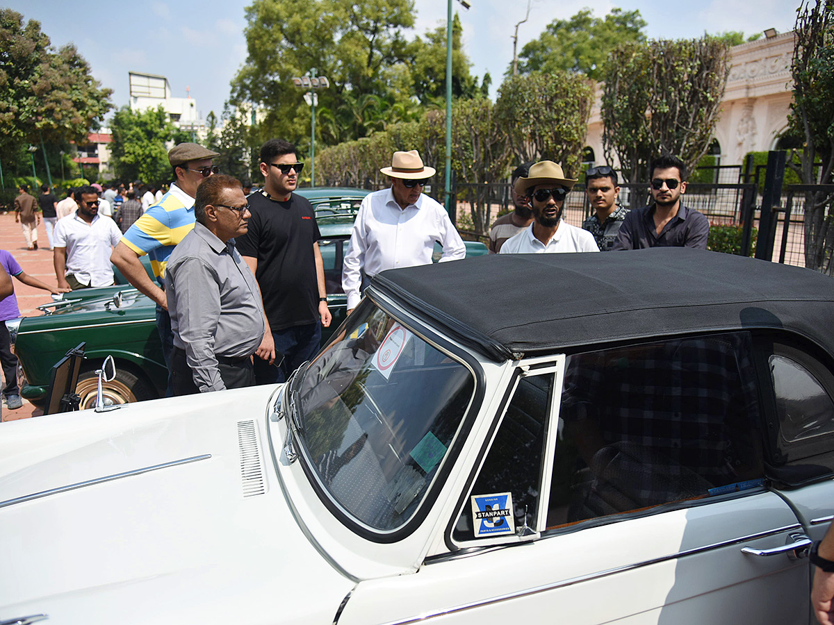 Vintage cars at cars n coffee Hyderabad6