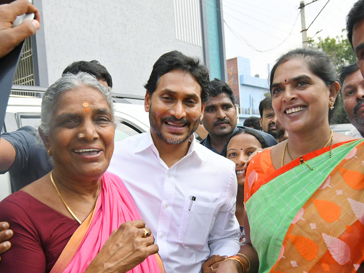 YS Jagan To Visit Pulivendula Today, To Interact And Spend Time With Pulivendula Public Photos6