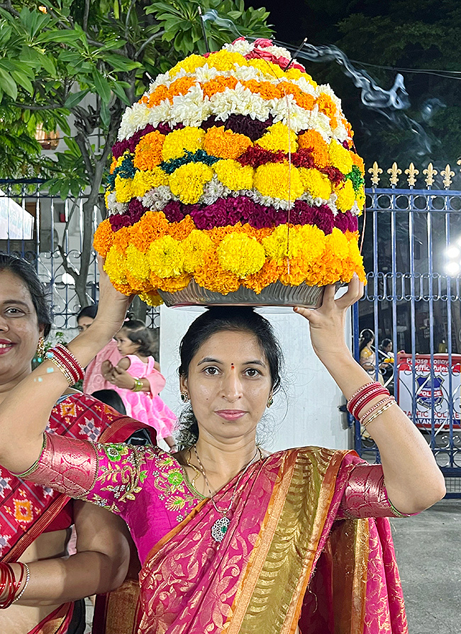 Bathukamma celebrations at Telangana14