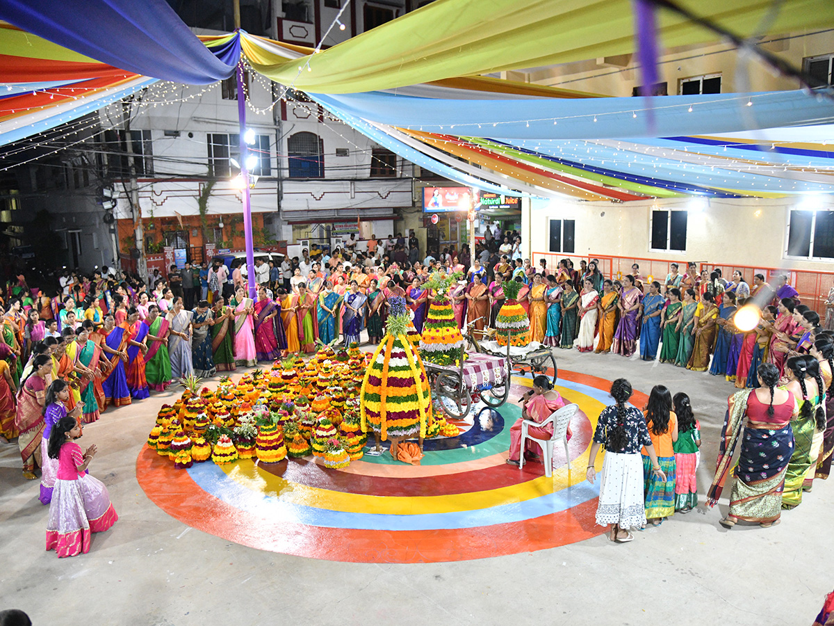 Bathukamma celebrations at Telangana25