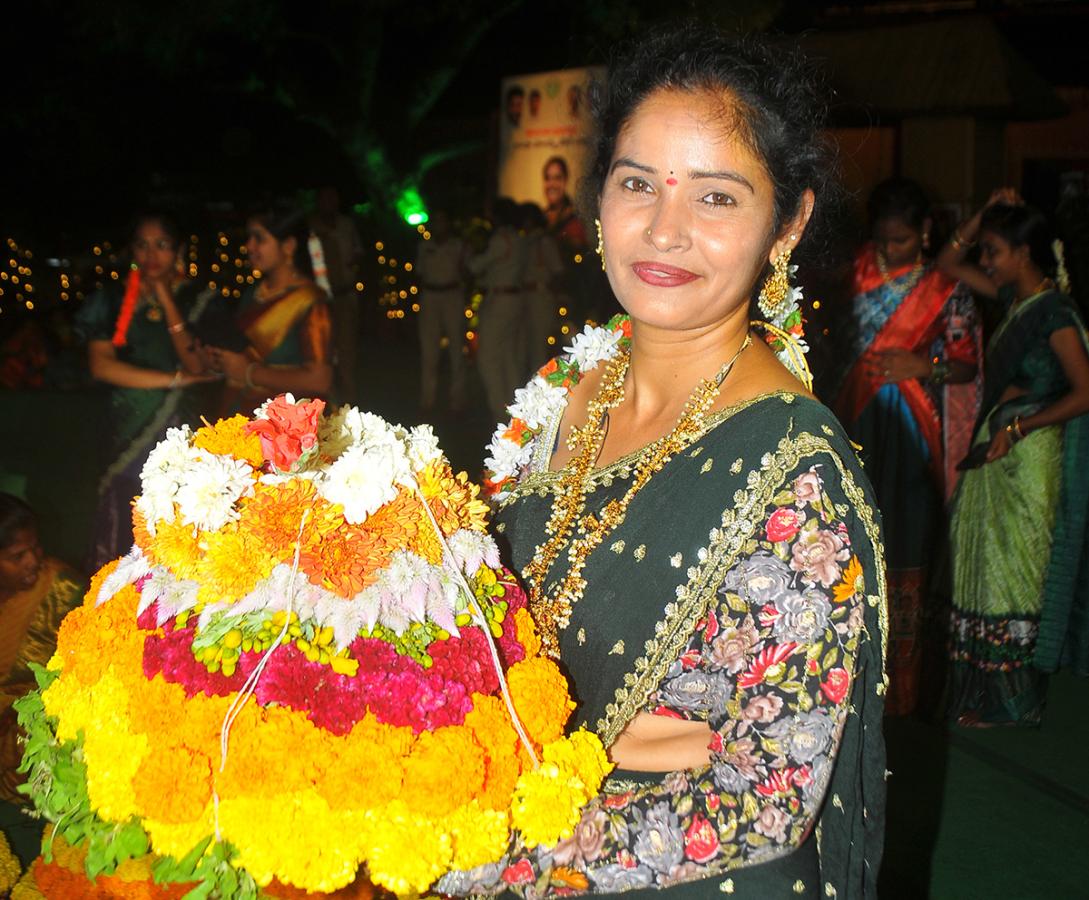 Bathukamma celebrations at Telangana8