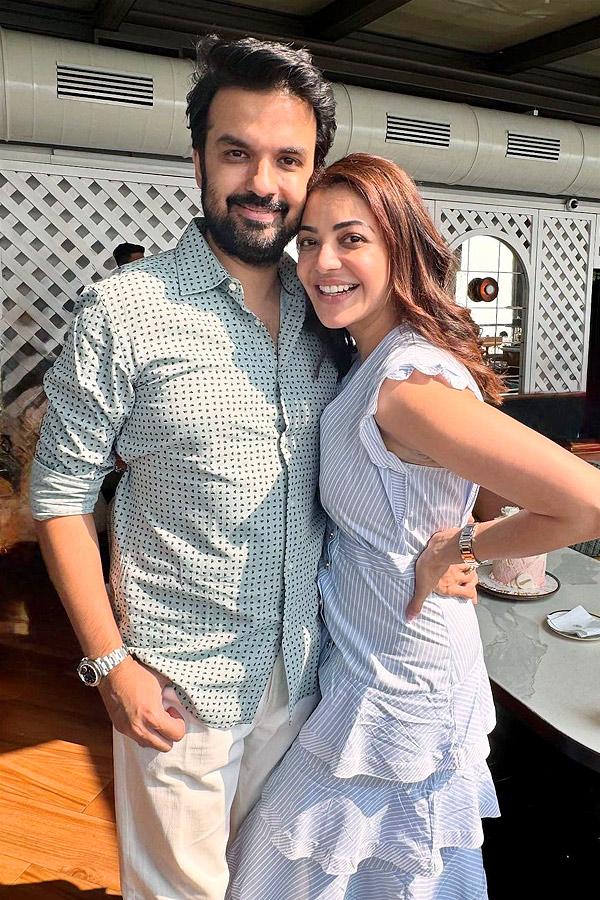 Actress Kajal Agarwal Shares 4th Wedding Anniversary Photos In Social Media13