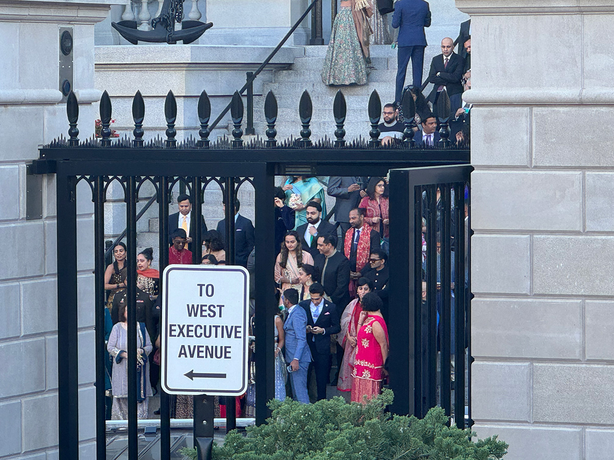 Biden hosts Diwali celebration at White House15