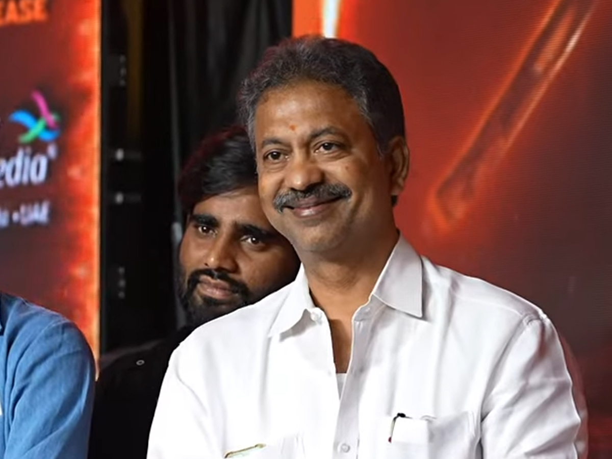 Hero Kiran Abbavaram Emotional Speech At KA Pre-Release Event15