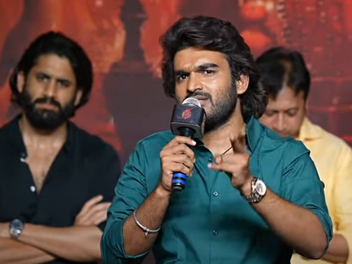 Hero Kiran Abbavaram Emotional Speech At KA Pre-Release Event6