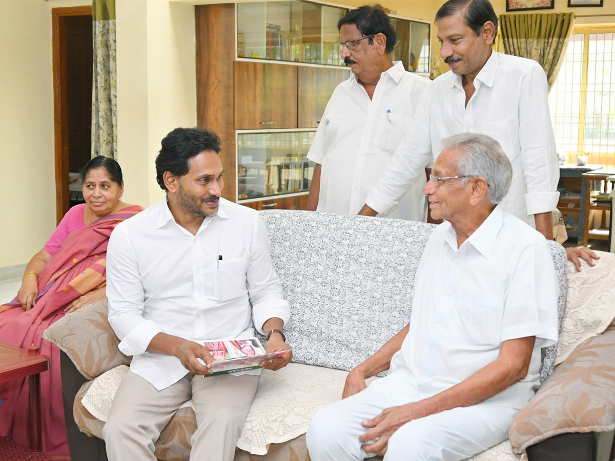 YS Jagan Second day Schedule in YSR District Photo Gallery2