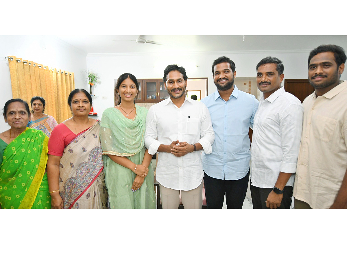 YS Jagan Second day Schedule in YSR District Photo Gallery4