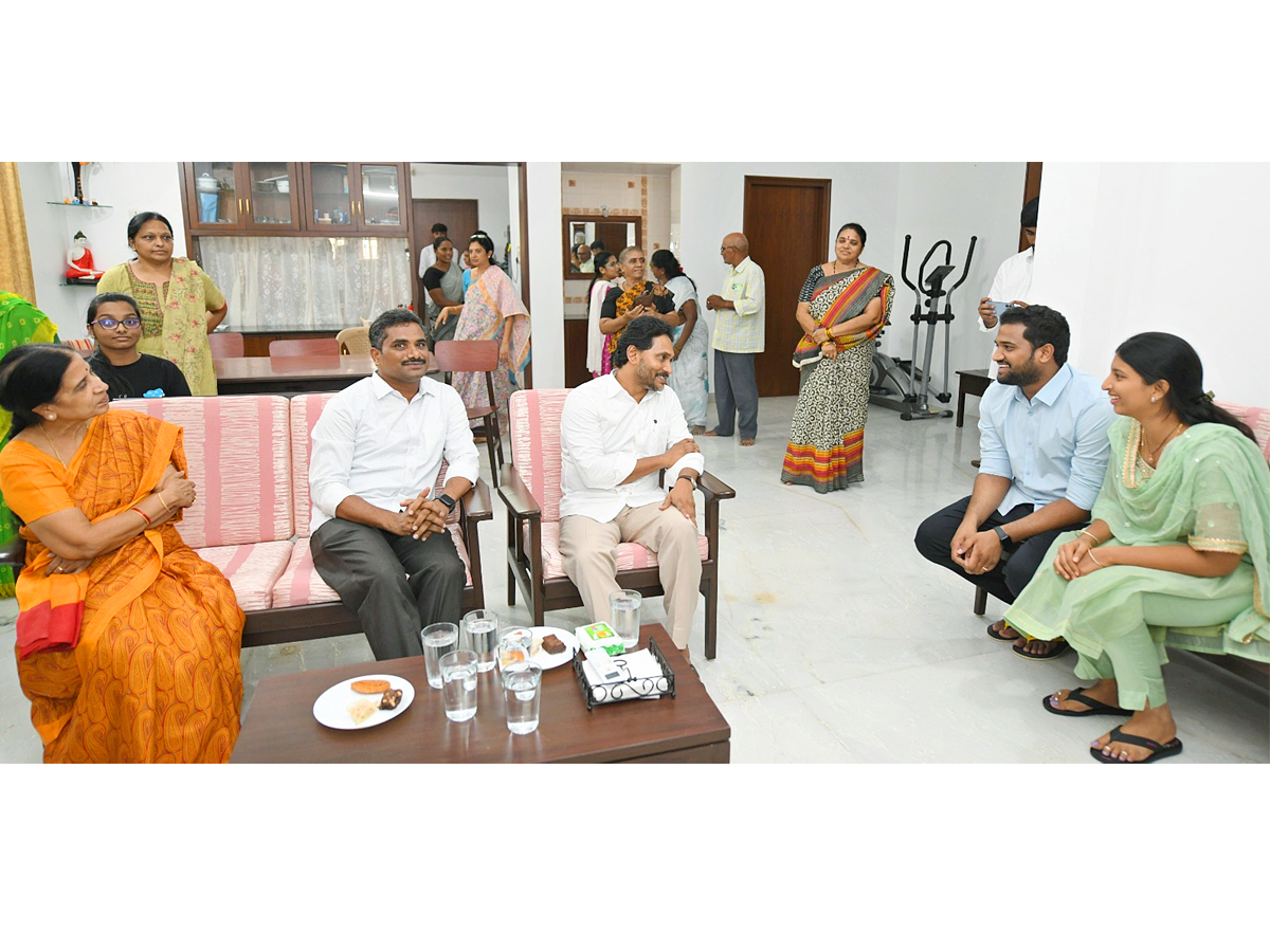 YS Jagan Second day Schedule in YSR District Photo Gallery5