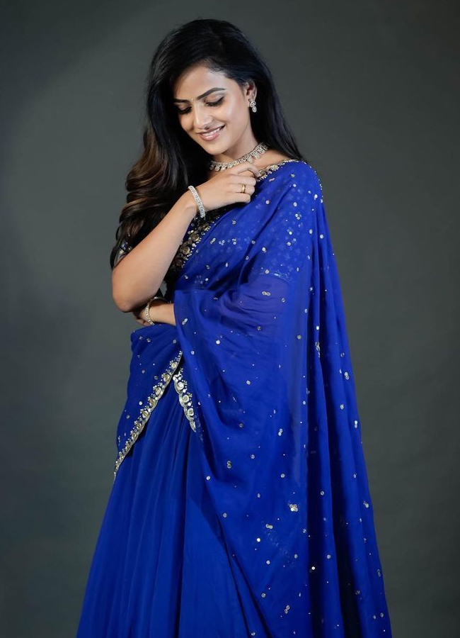 Vaishnavi Chaitanya diwali saree looks goes to viral14