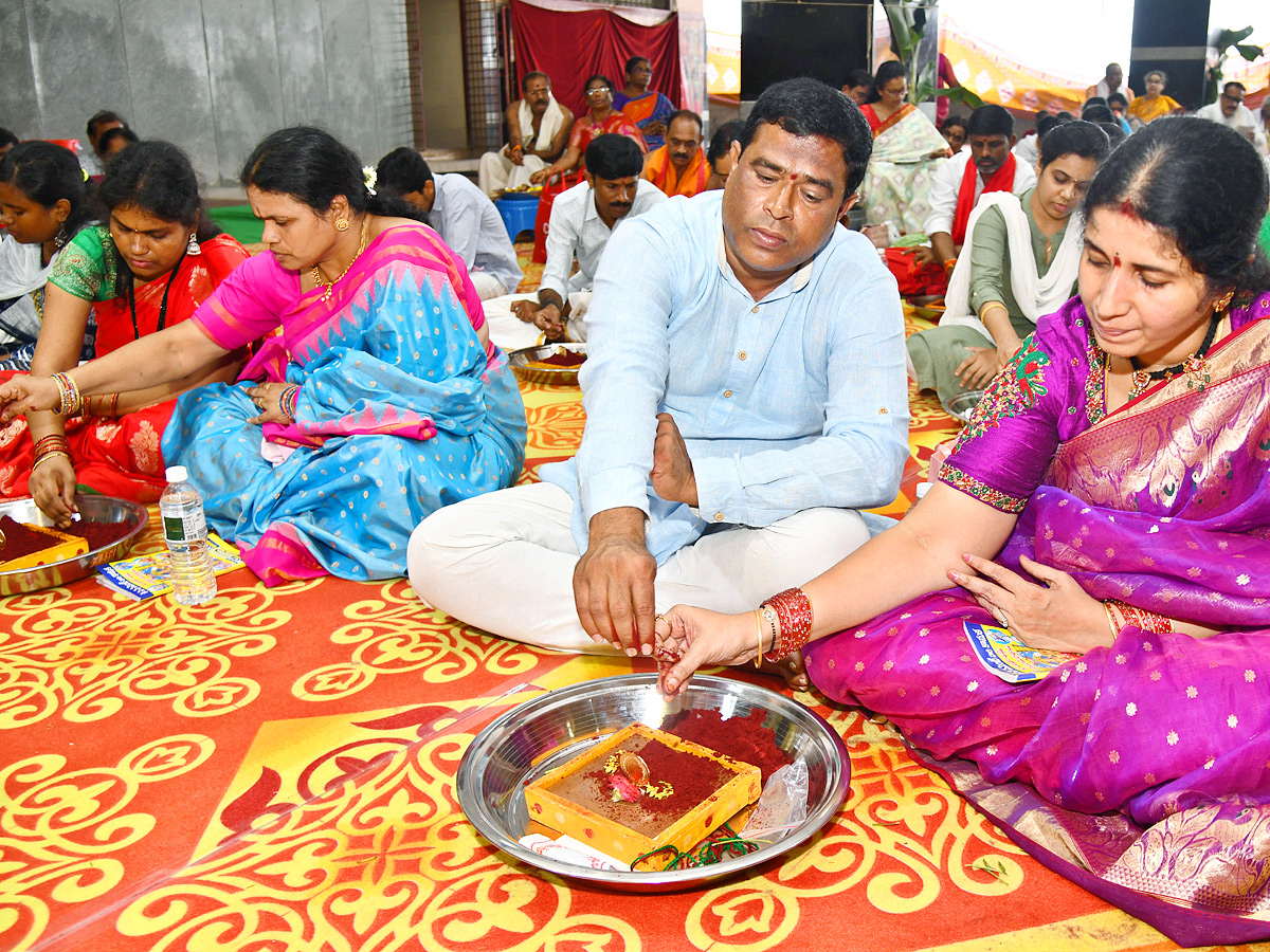 Second of Vijayawada Dasara Navaratri Alankaram, Gayatri Devi Alankaram Photos14