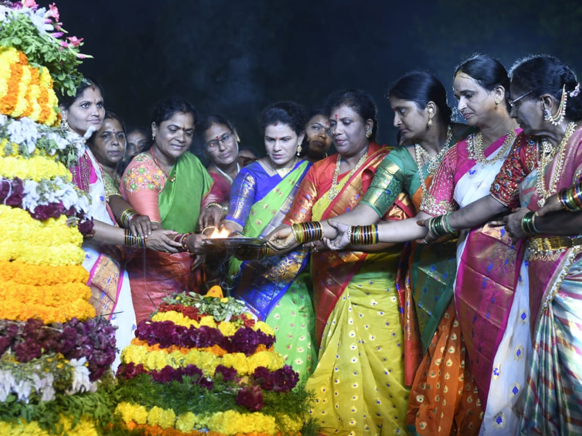 Perini Dance And Bathukamma Celebrations At Ravindra Bharathi10