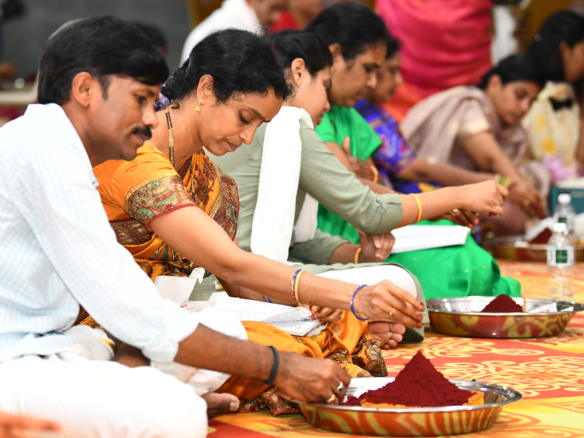 dussehra festival 2024 celebrations at vijayawada3