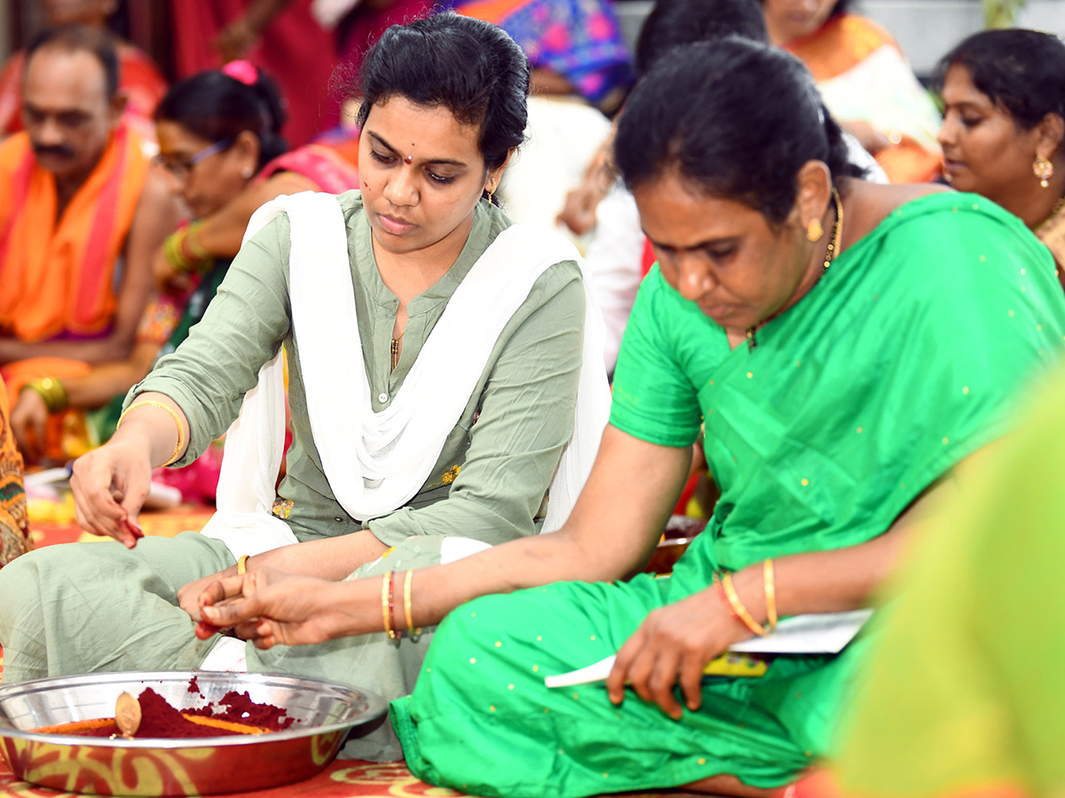 dussehra festival 2024 celebrations at vijayawada4