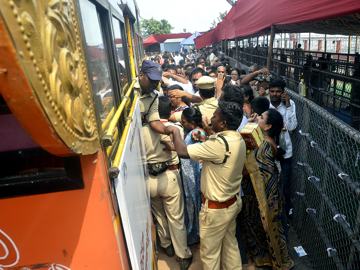 dussehra 2024 celebration at vijayawada photos32