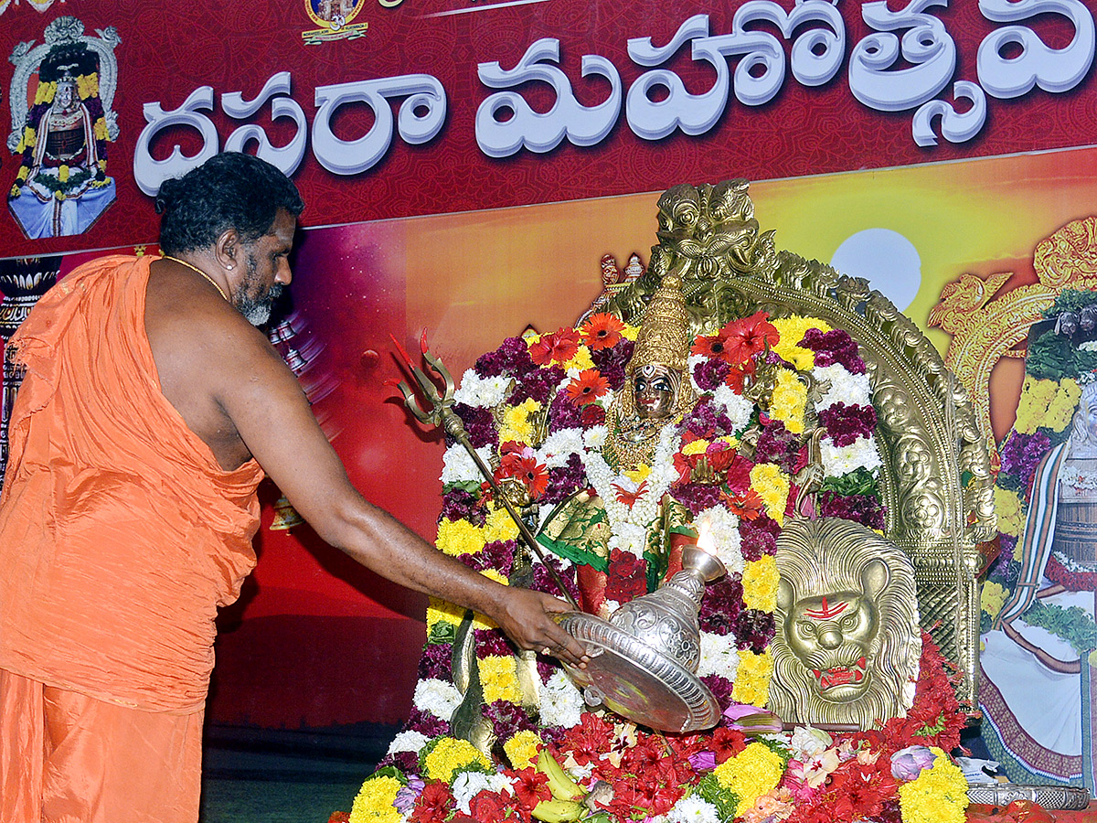 dussehra 2024 celebration at vijayawada photos6