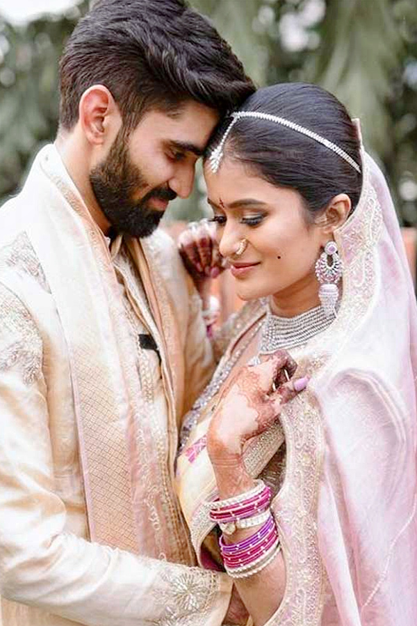 Ram Gopal Varmas Niece Shravya Varma and Badminton player Srikanth Wedding Photos Goes Viral on Social Media3