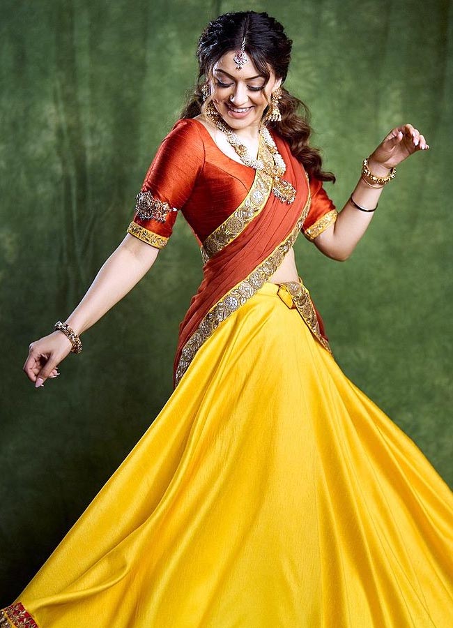 Actress Hansika Motwani heroine shining like a bride3