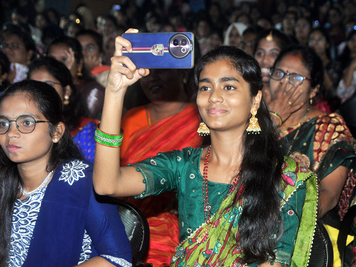 Anantapur Medical Student Freshers Day Program Photos6