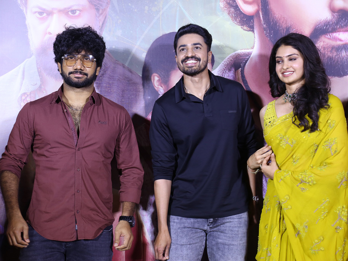 Devaki Nandana Vasudeva Trailer Launch Event Photos21