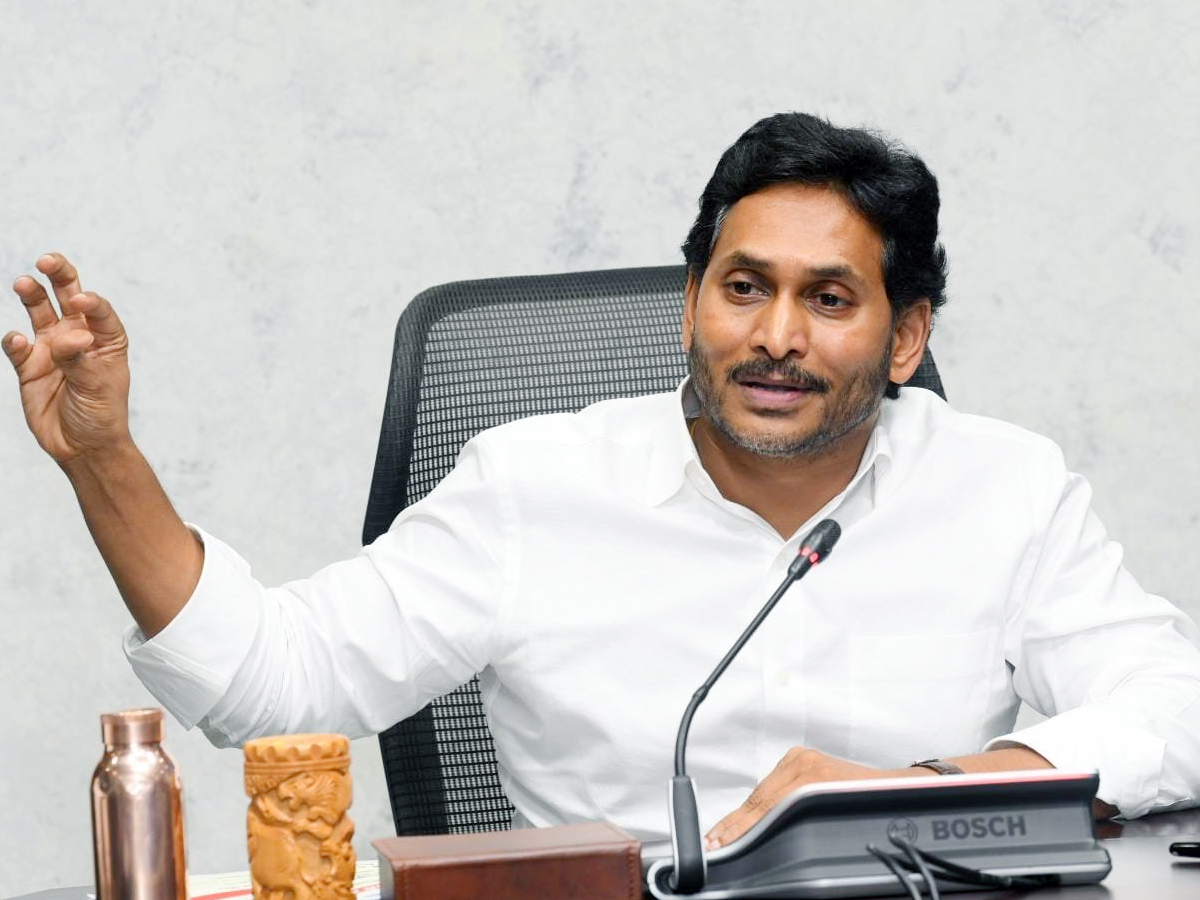 Ys jagan Mohan Reddy On CM Chandrababu Super Six failures, Budget delay exposes2