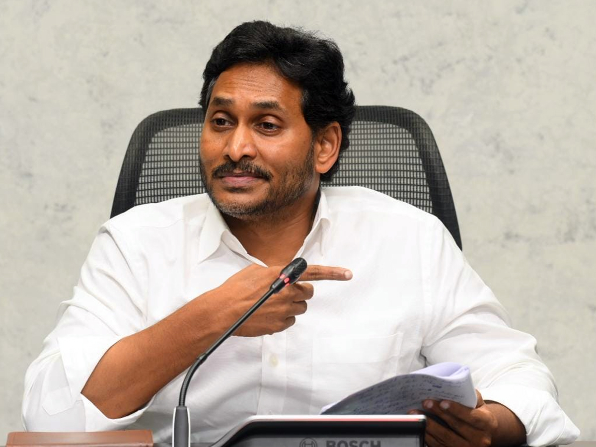 Ys jagan Mohan Reddy On CM Chandrababu Super Six failures, Budget delay exposes9