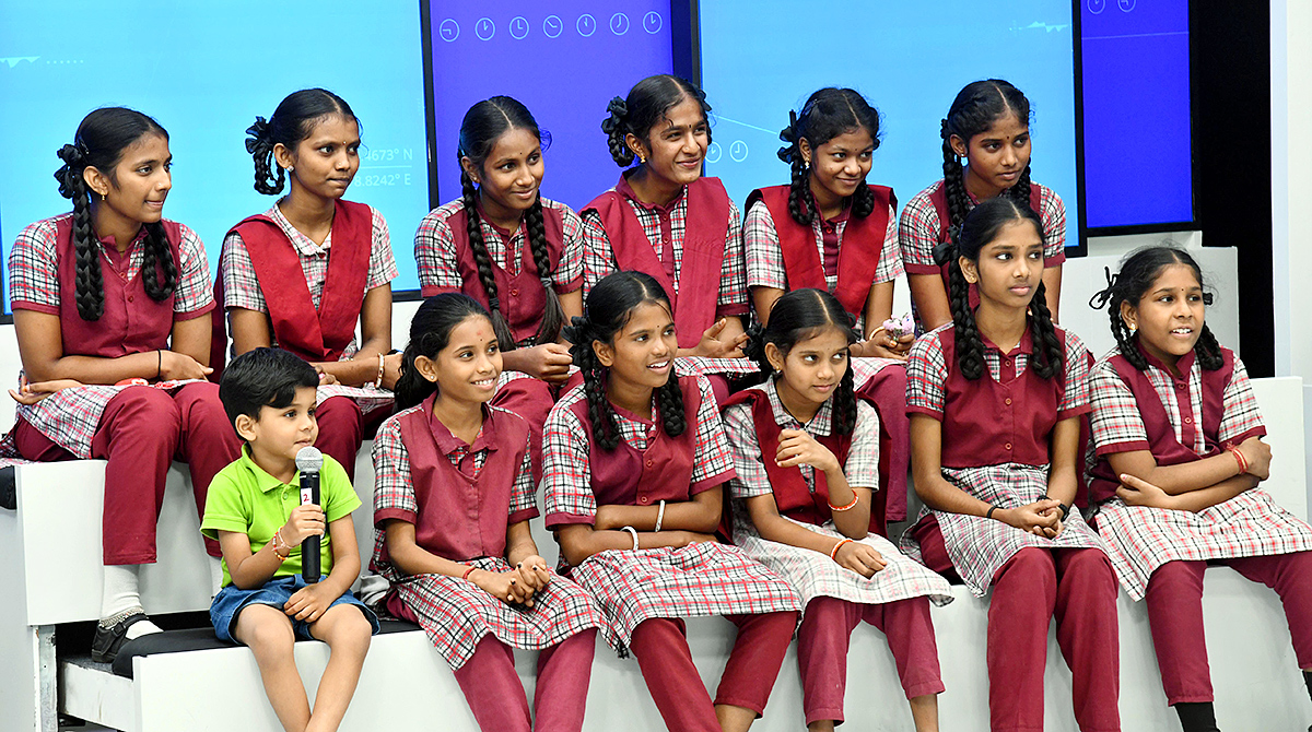 Children's Day Special : Sakshi Little Stars at Sakshi Tv7