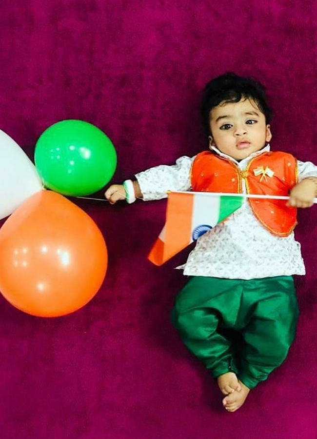 Serial actress celebrates Children's Day with her child15