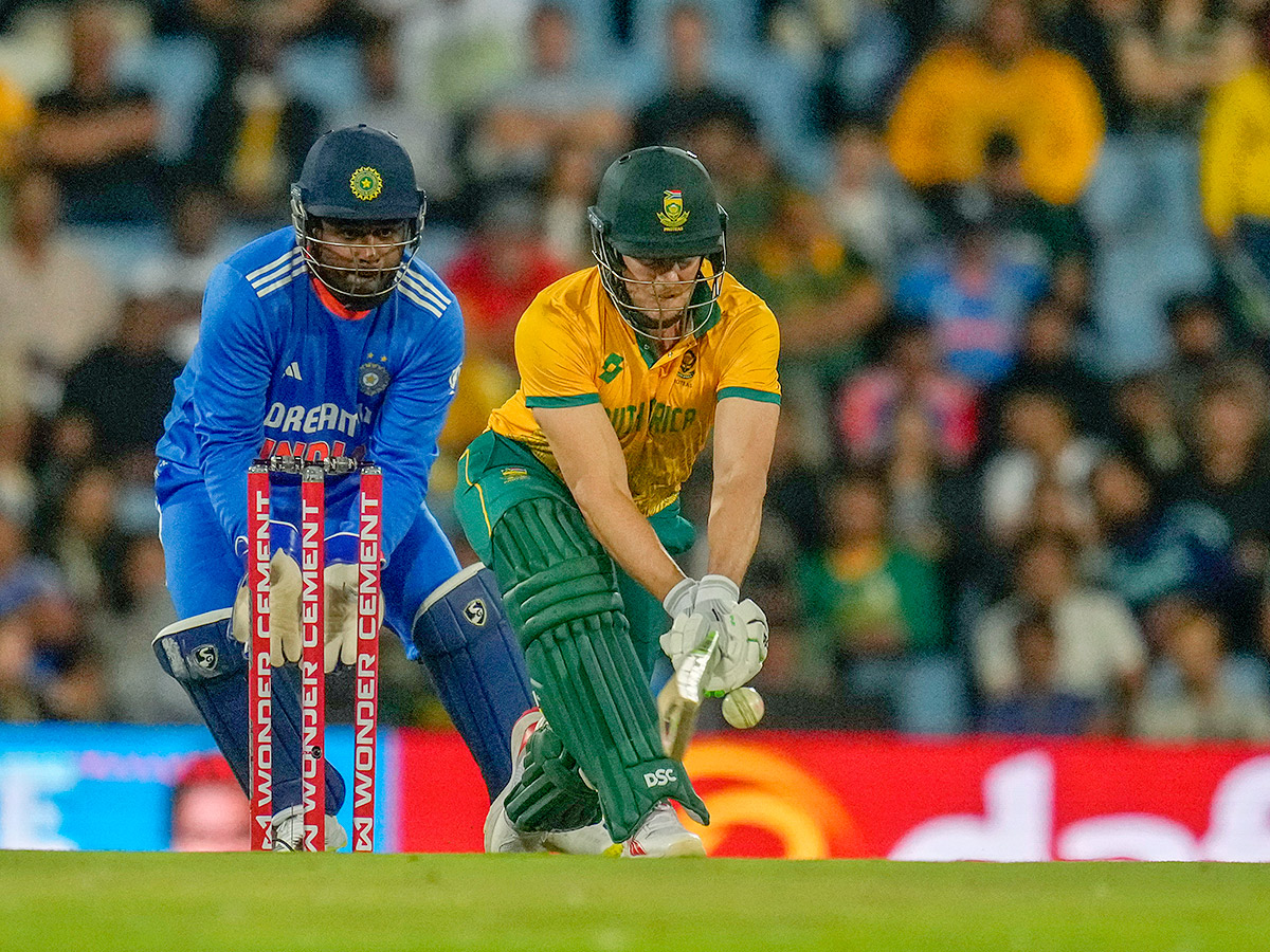 Third T20 International cricket match between South Africa and India37