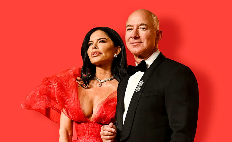 Amazon founder Jeff Bezos and Lauren Sanchez to get married Photos13