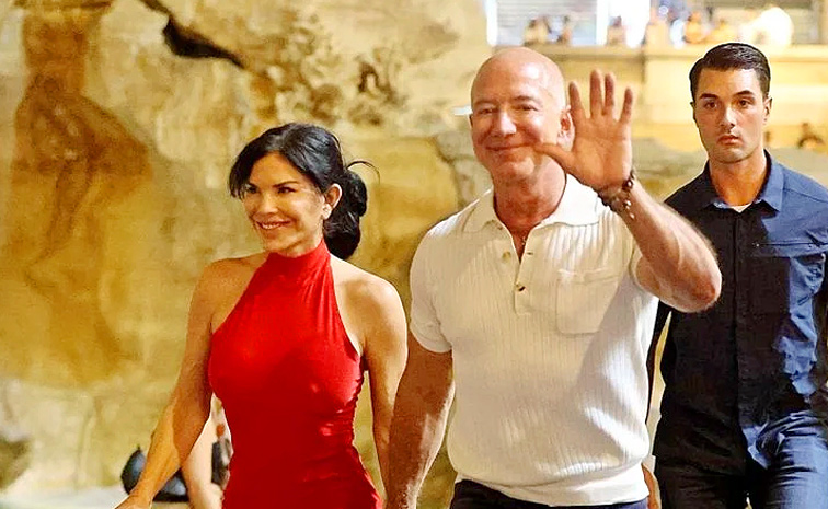 Amazon founder Jeff Bezos and Lauren Sanchez to get married Photos6