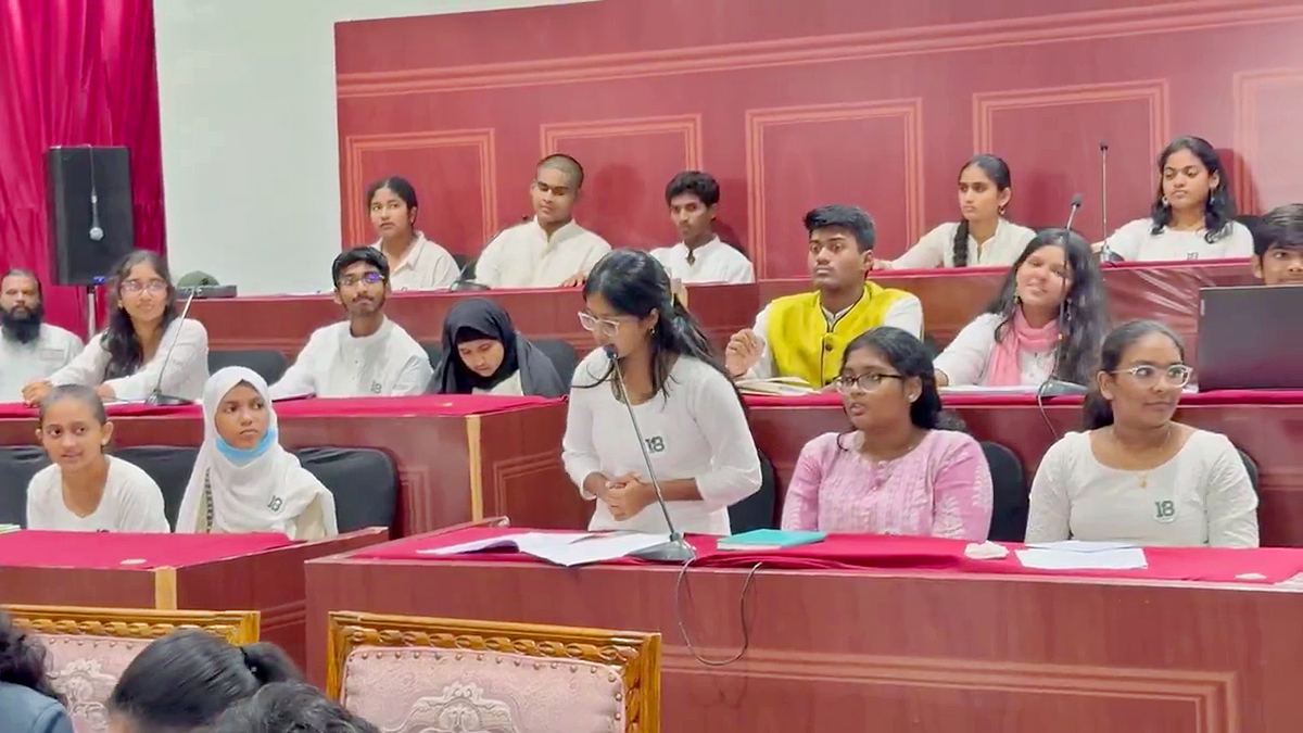 CM Revanth Reddy Mock Assembly With Students Photos17