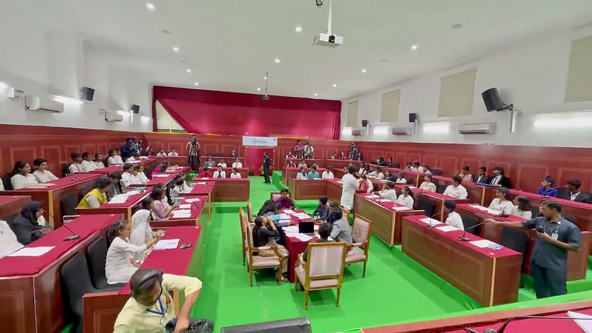 CM Revanth Reddy Mock Assembly With Students Photos24