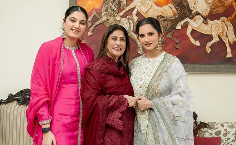 Sania Mirza Birthday.. Sania Shares sweet tribute to her MOther On Social Media Goes Viral on Her Birthday14