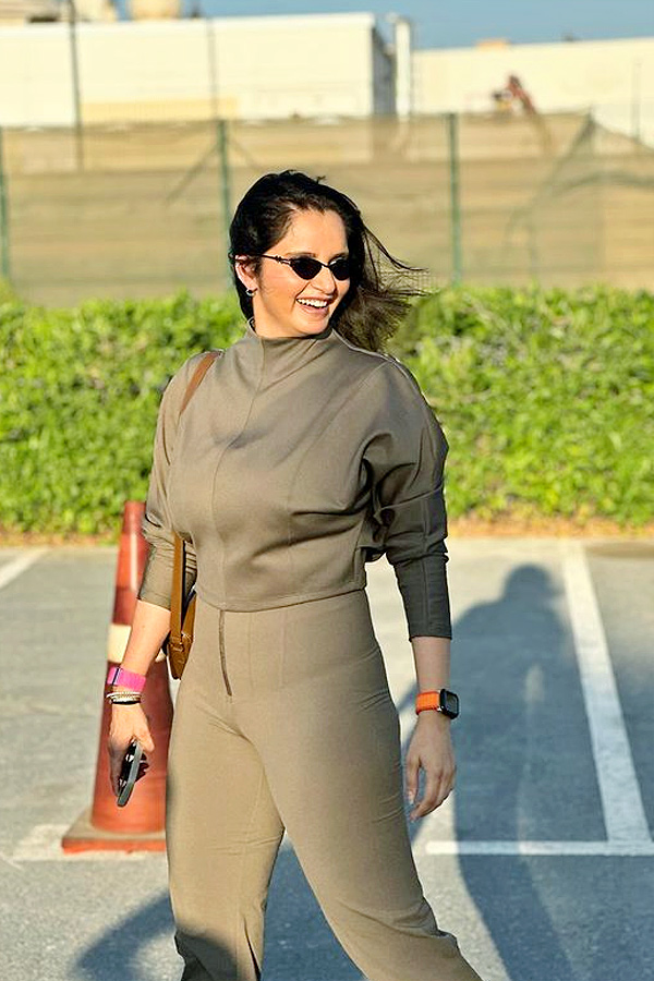 Sania Mirza Birthday.. Sania Shares sweet tribute to her MOther On Social Media Goes Viral on Her Birthday19